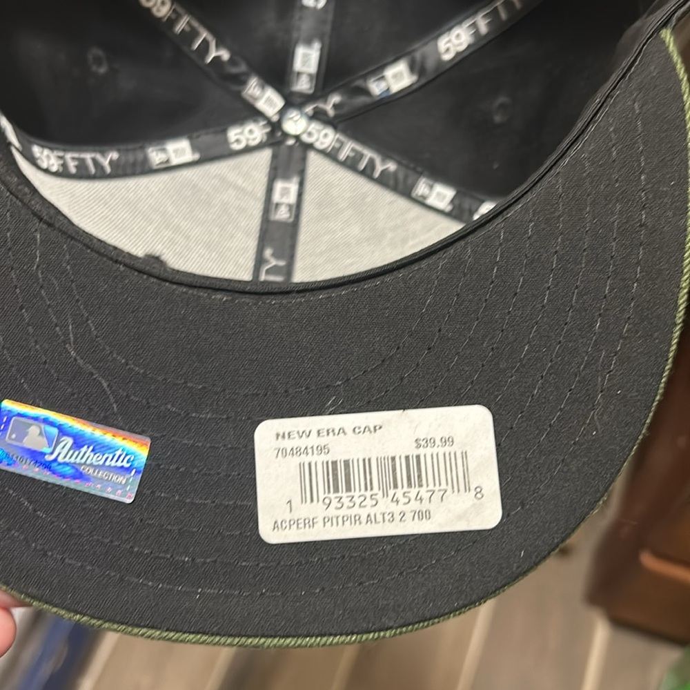 New era fitted hat, Pittsburgh size 7 - Picture 6 of 6